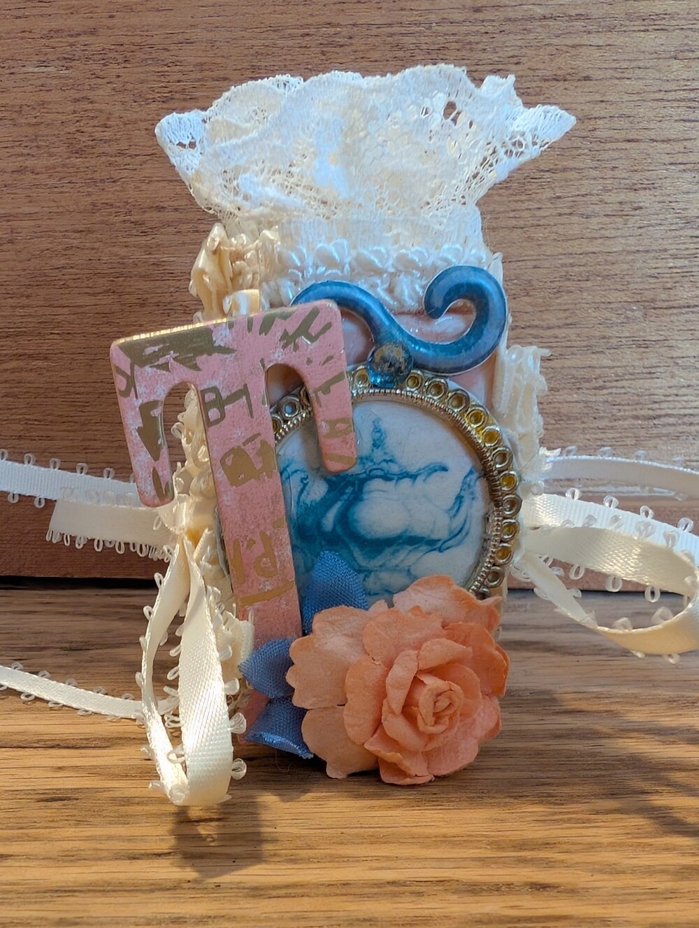 TEA, A Tiny Keepsake Domino Book, Altered Art Accordion Book, Gift